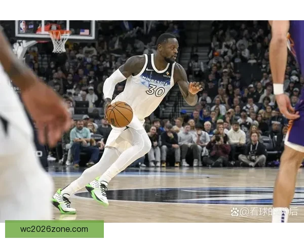 兰德尔个人生涯总篮板突破7000大关 创下重要里程碑